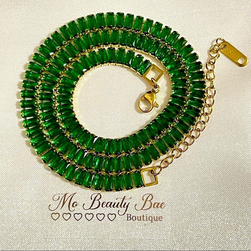 Emerald Green Baguette Necklace